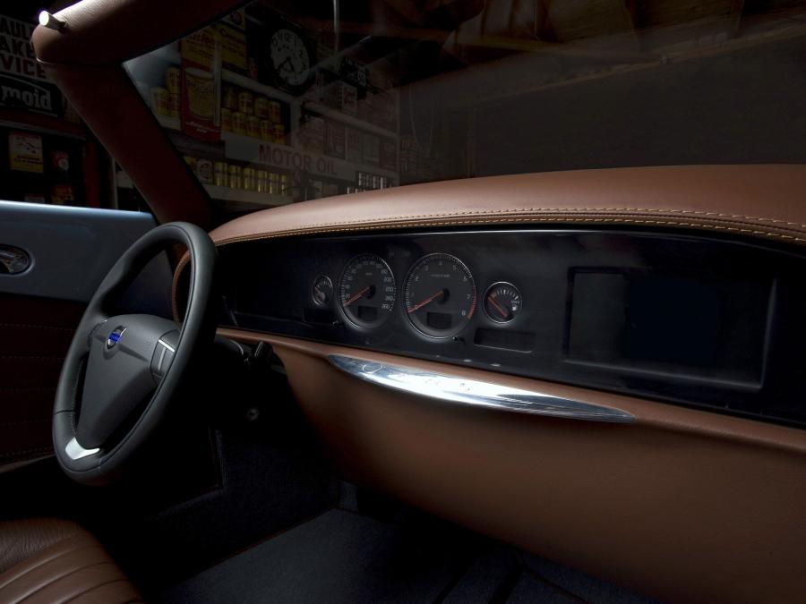  Volvo Caresto V8 Speedster 2006 года  (фото 2 из 29)